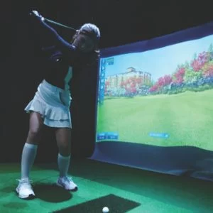 銀座駅周辺 GOLVI GOLF LOUNGE GINZA HANARE インドアゴルフ