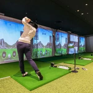 Mayso Golf Lab 箕面本店　インドアゴルフ