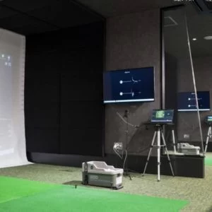 J-HOLIC KOZUMA GOLF LAB インドアゴルフ